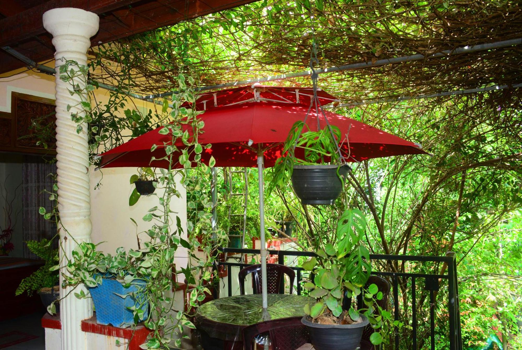 Tissa Rainbow Guest & Yala Hotell Tissamaharama Exteriör bild